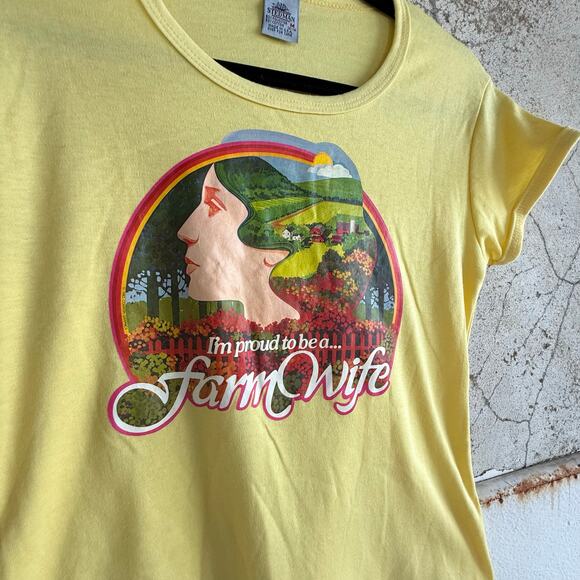 Vintage Stedman T Shirt 50/50 Tee Made in USA Farm Wife Country Yellow Womens M - Picture 2 of 5